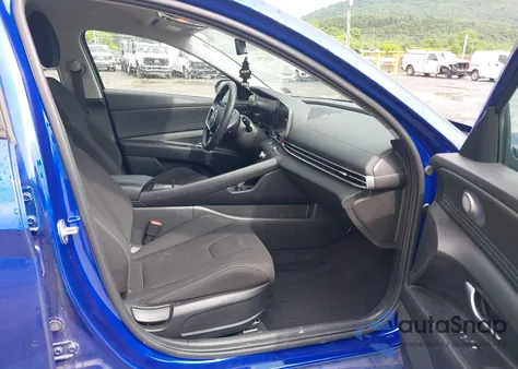 2023 Hyundai Elantra Sel from USA, damaged, VIN KMHLS4AG6PU405031